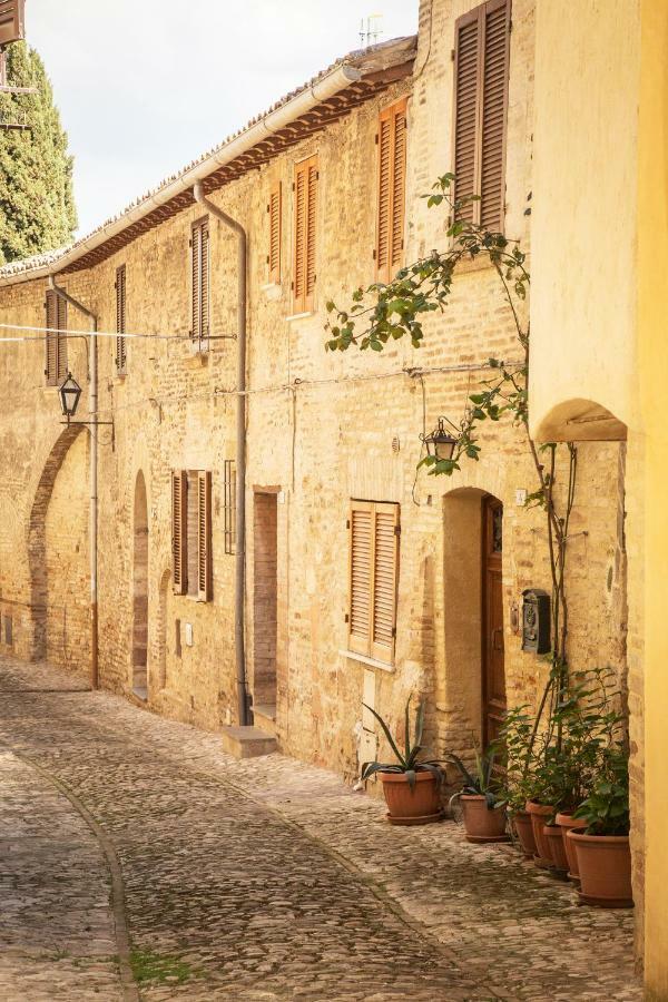 Casa Vacanze Montefalco Il Borgoアパートメント エクステリア 写真